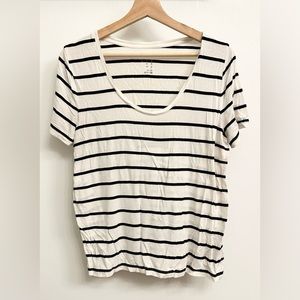 A new day black & white striped scoop neck short sleeve tissue tee